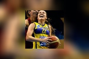 UMMC Cup: Good Angels do finále, Levčenková s double-double