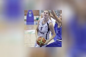 Hruščáková s Bálintovou zo šampionátu na šampionát