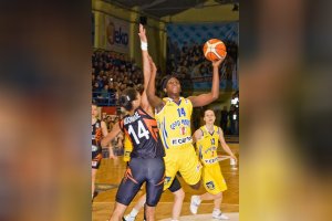 Dobrí anjeli vs. Bourges Basket