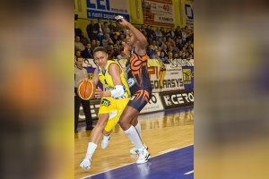 Dobrí anjeli vs. Bourges Basket