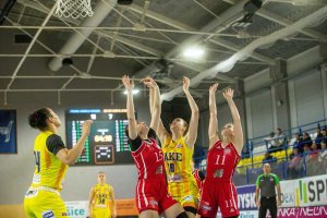 20250111 YOUNG ANGELS Košice vs. BK ŚK UMB Banská Bystrica