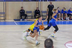 20251012 YOUNG ANGELS Košice vs. Piešťanské Čajky, Findrík