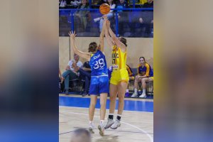 20251012 YOUNG ANGELS Košice vs. Piešťanské Čajky, Findrík