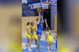20251012 YOUNG ANGELS Košice vs. Piešťanské Čajky, Findrík